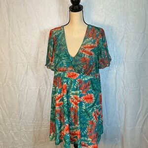 Plus Size 4XL Tropical Leaf Print Dress With Matching Bottoms
